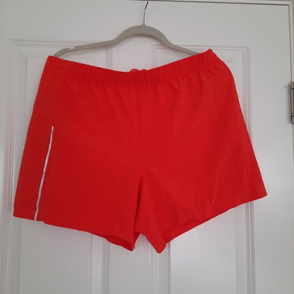 NEW VRST MEN'S 5 shorts size L‎